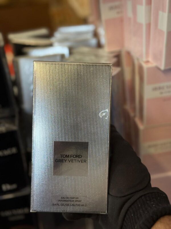 Aftershave/Perfumes - Image 19
