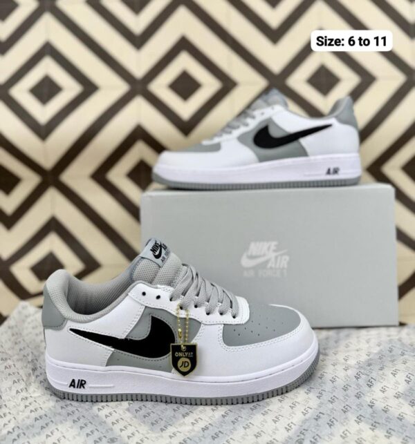 Force 1s - Men - Image 10