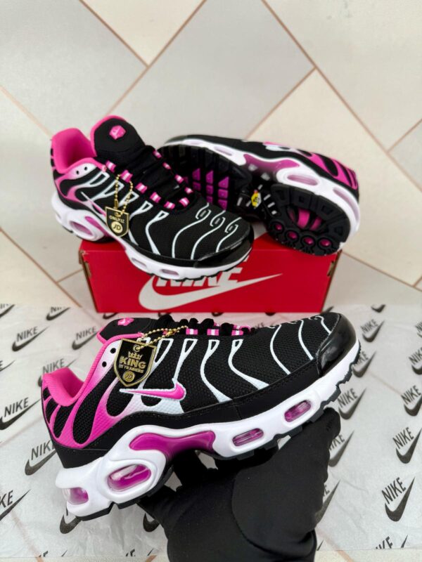 TNs - Ladies - Image 8