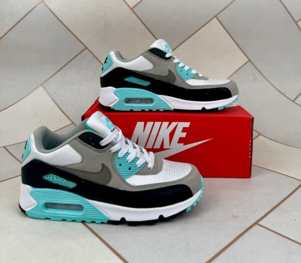 90's Men trainers - Image 6