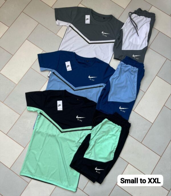 Nlke Men shortset