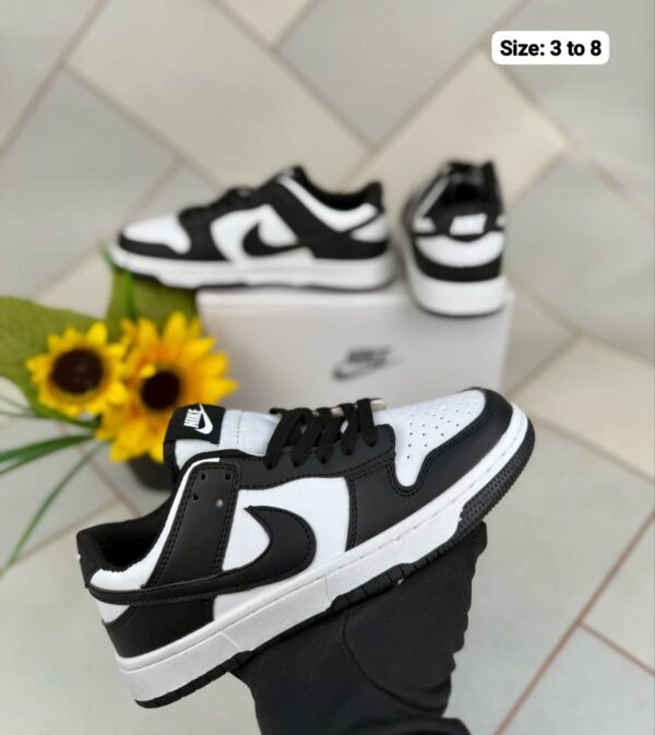 Dunk Ladies Trainers - Image 2