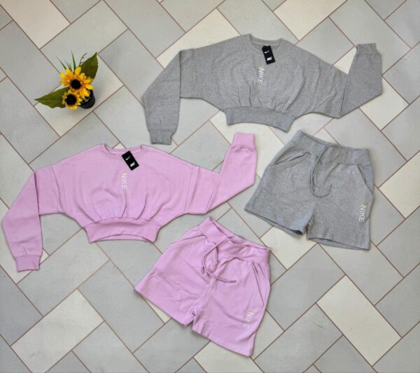 Nlke Ladies Crop Shortset - Image 2