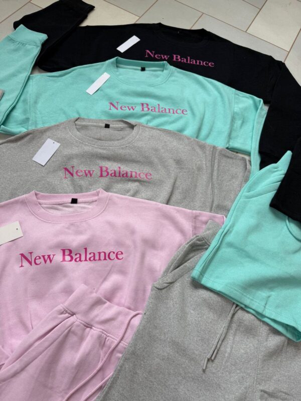 Ladies Crop Shortset - Image 2