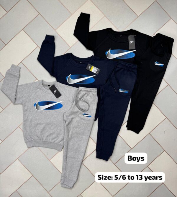 Nlke Boys Tracksuit