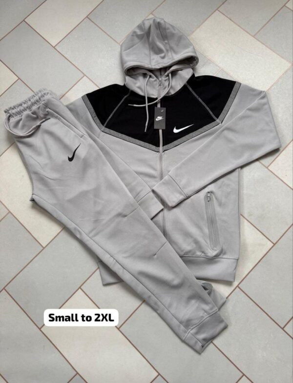 Nlke Men Tracksuit - Image 3